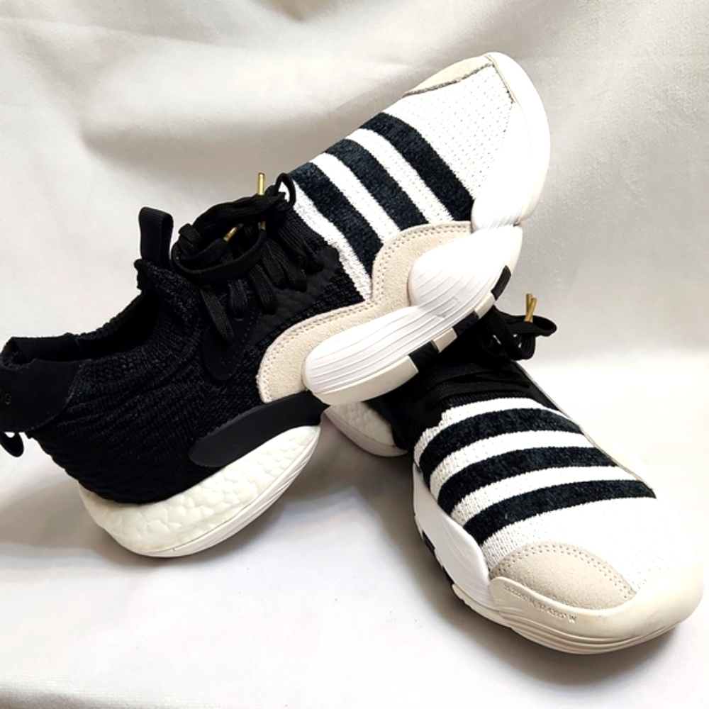 Adidas Trae Young 2.0 Super Villain Black White Basketball Sneakers (M  8.5)